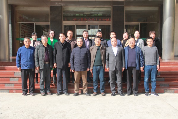 ׯ�к���Ϸ(�й�)�ɷ����޹�˾-����