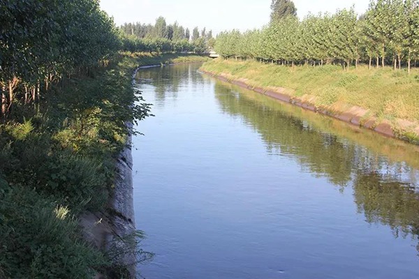 ׯ�к���Ϸ(�й�)�ɷ����޹�˾-����