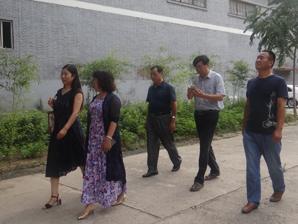 ׯ�к���Ϸ(�й�)�ɷ����޹�˾-����