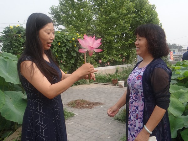 ׯ�к���Ϸ(�й�)�ɷ����޹�˾-����