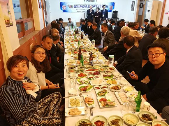 ׯ�к���Ϸ(�й�)�ɷ����޹�˾-����